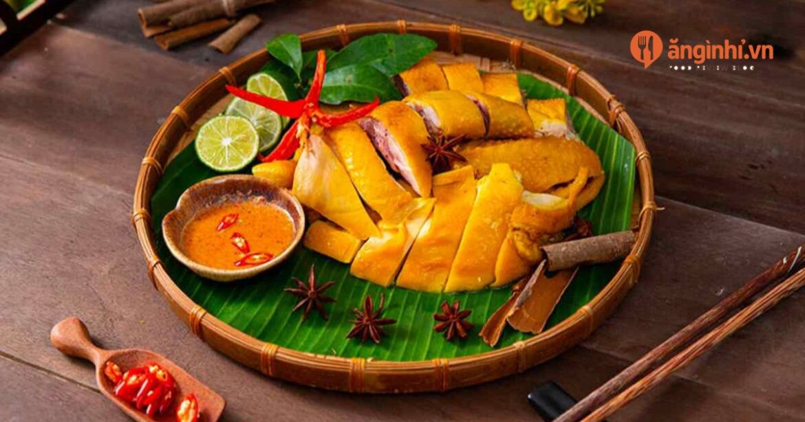 Gà hấp muối